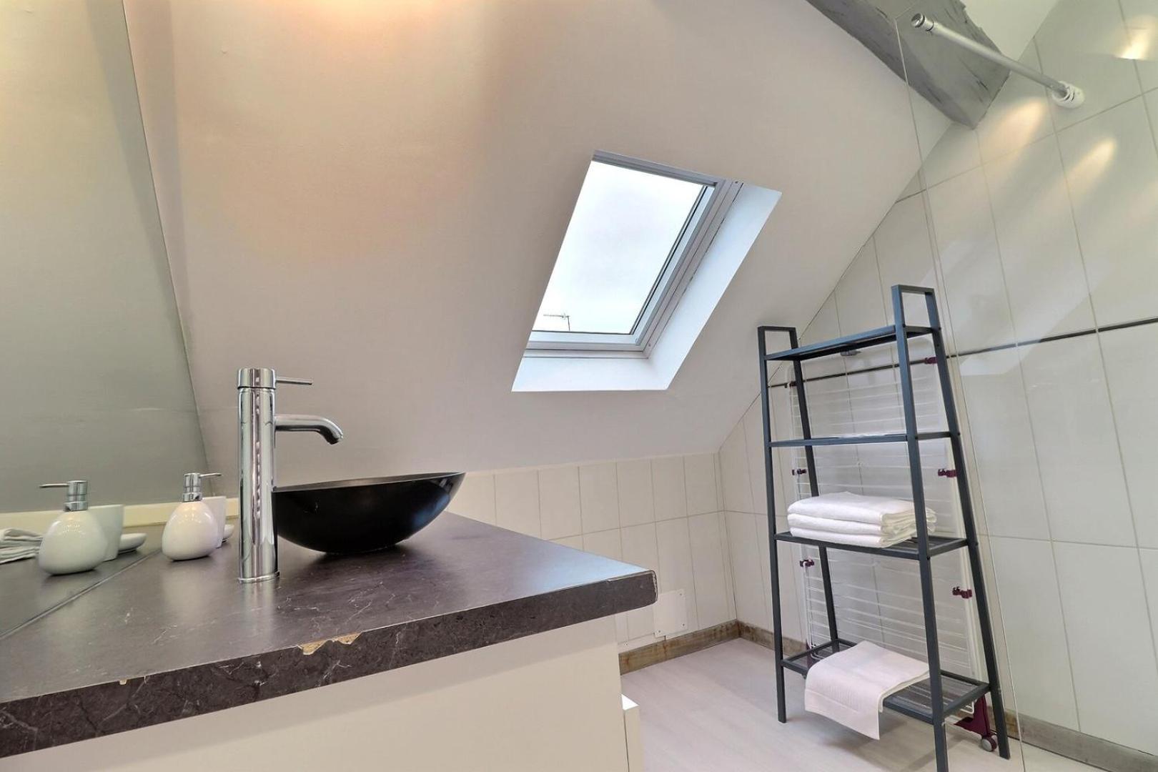 Le Loft Sous Les Toits - Proche Gare - Mon Groom Троа Екстериор снимка